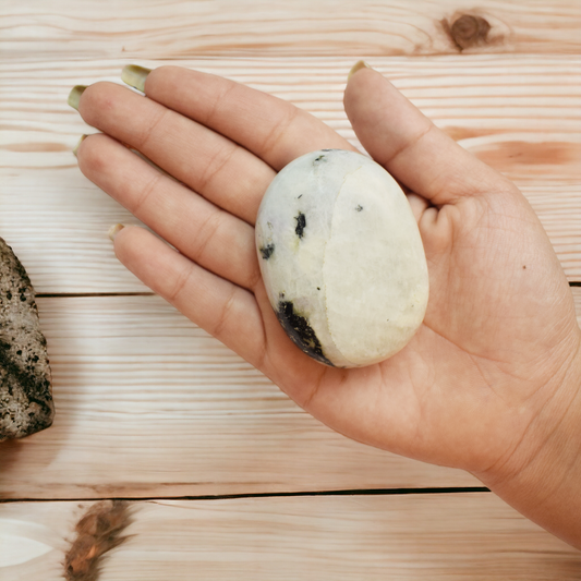 Natural Moonstone Healing Crystal palm Stone for Meditation (90-100 Gm)