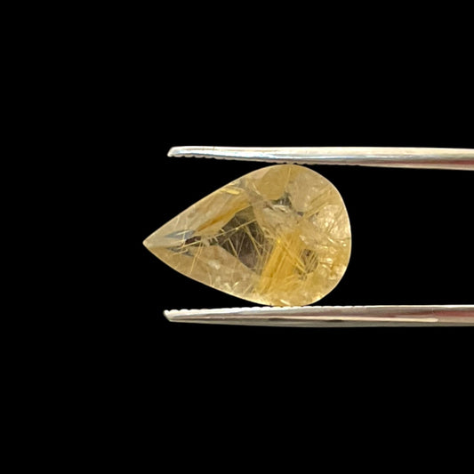 Golden Rutilated Quartz - 5.8 Carat
