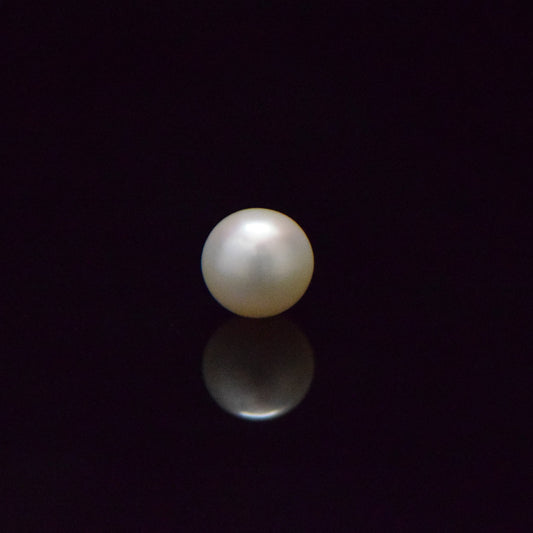 South Sea Pearl - 4.75 Carat