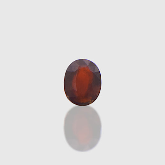 Hessonite - 9.48 Carat / AA-Quality