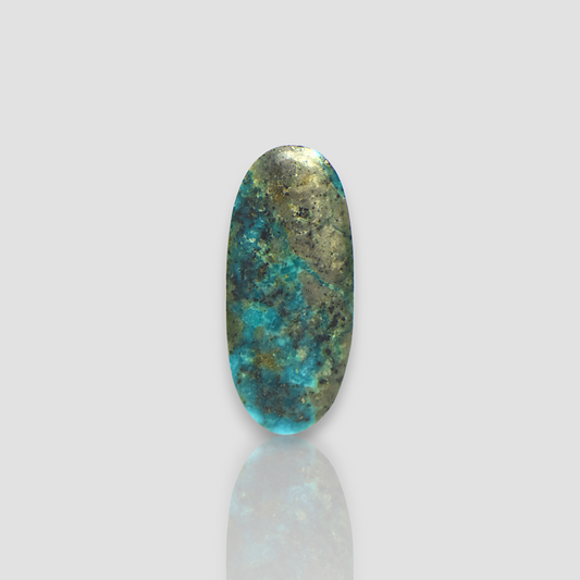 Irani Turquoise - 28.31 Carat / A-Quality