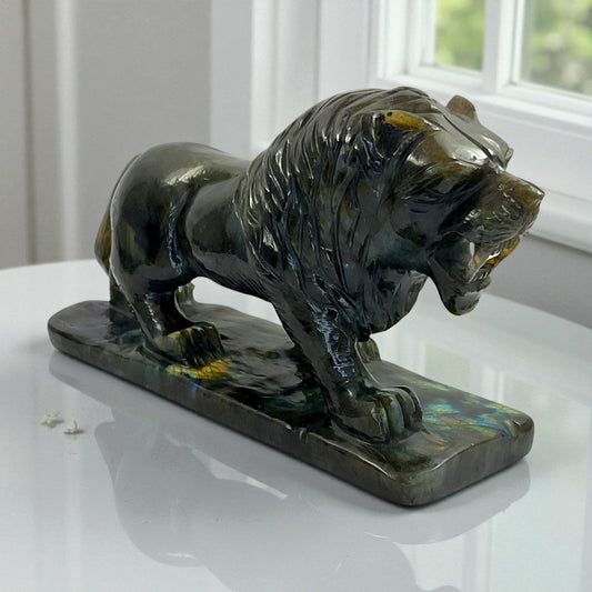Labrodorite Lion