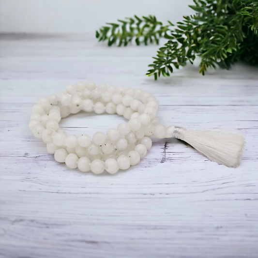 Natural Moonstone Mala 8 mm Round beads, Natural Healing Stone for Japa 108 Beads