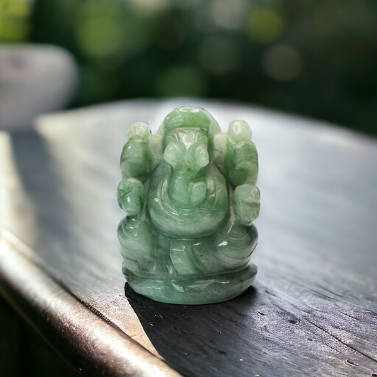 2.2'' Green Aventurine Crystal Ganesha Idol Showpieces 110-120 Gm Ganesha Statue Figurine for Home Décoration