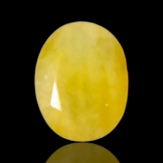 Yellow Sapphire - 4.58 Carat