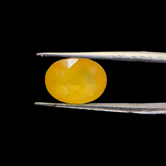Yellow Sapphire - 5.58 Carat