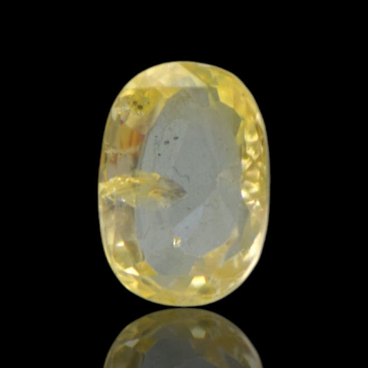 Yellow Sapphire - 3.86 Carat