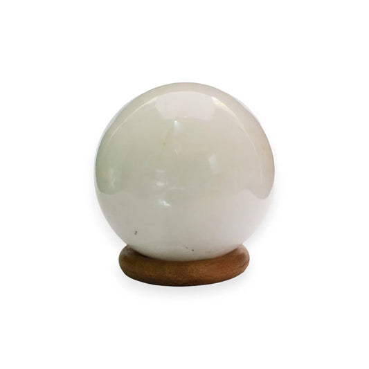 Crystal Quartz Crystal Sphere Ball - Rekhi / Healing / Energy . (360 - 370) gm