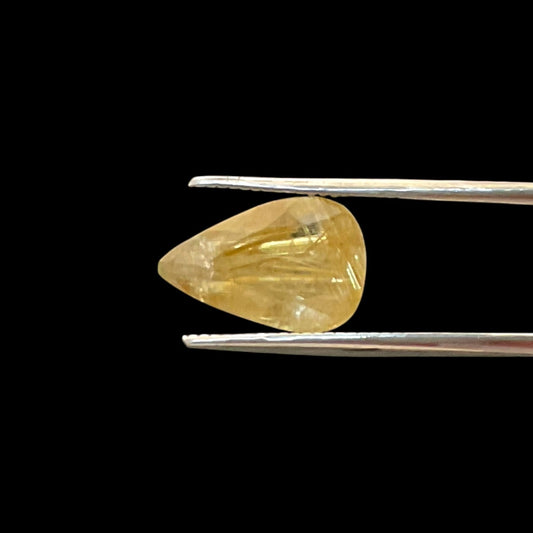 Golden Rutilated Quartz - 4.68 Carat