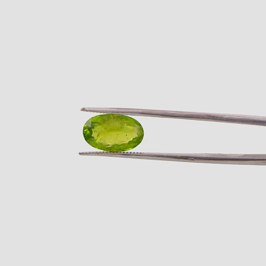 Peridot - 5.69 Carat