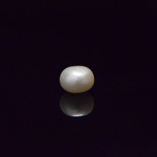 Fresh Water Pearl - 5.86 Carat