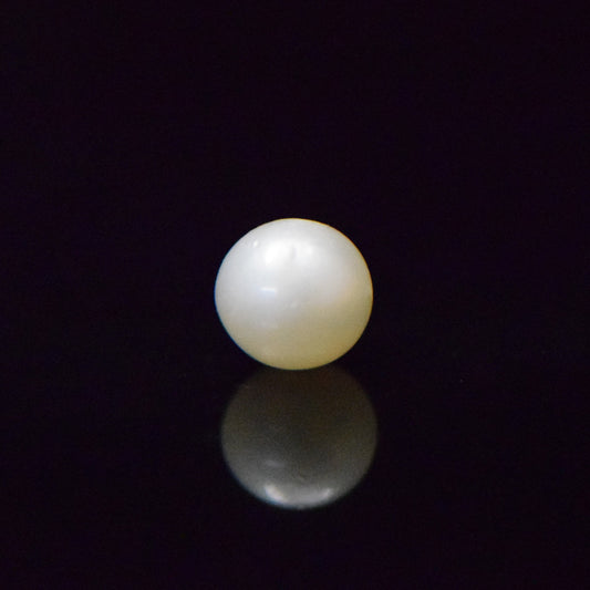 South Sea Pearl - 5.57 Carat
