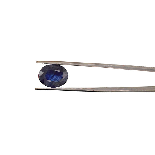 Blue Sapphire - 7.72 Carat
