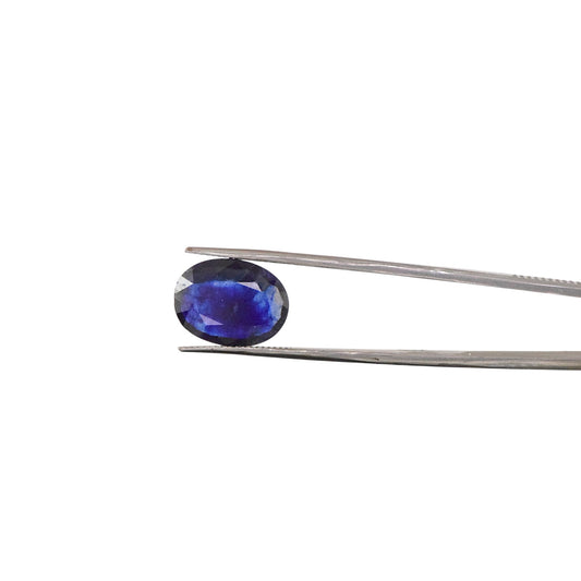 Blue Sapphire - 6.88 Carat