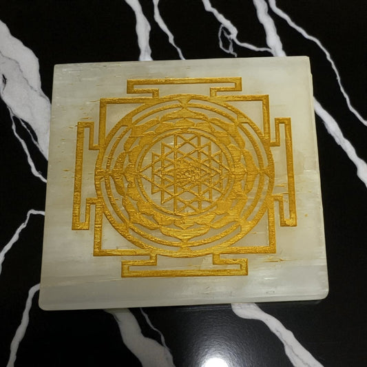 Selenite Square Charging  Plate