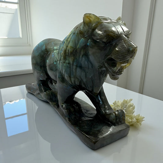 Labrodorite Lion
