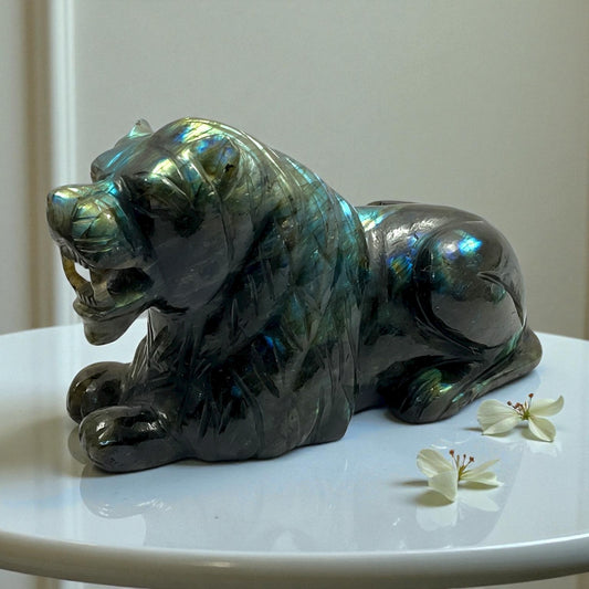 Labrodorite Lion