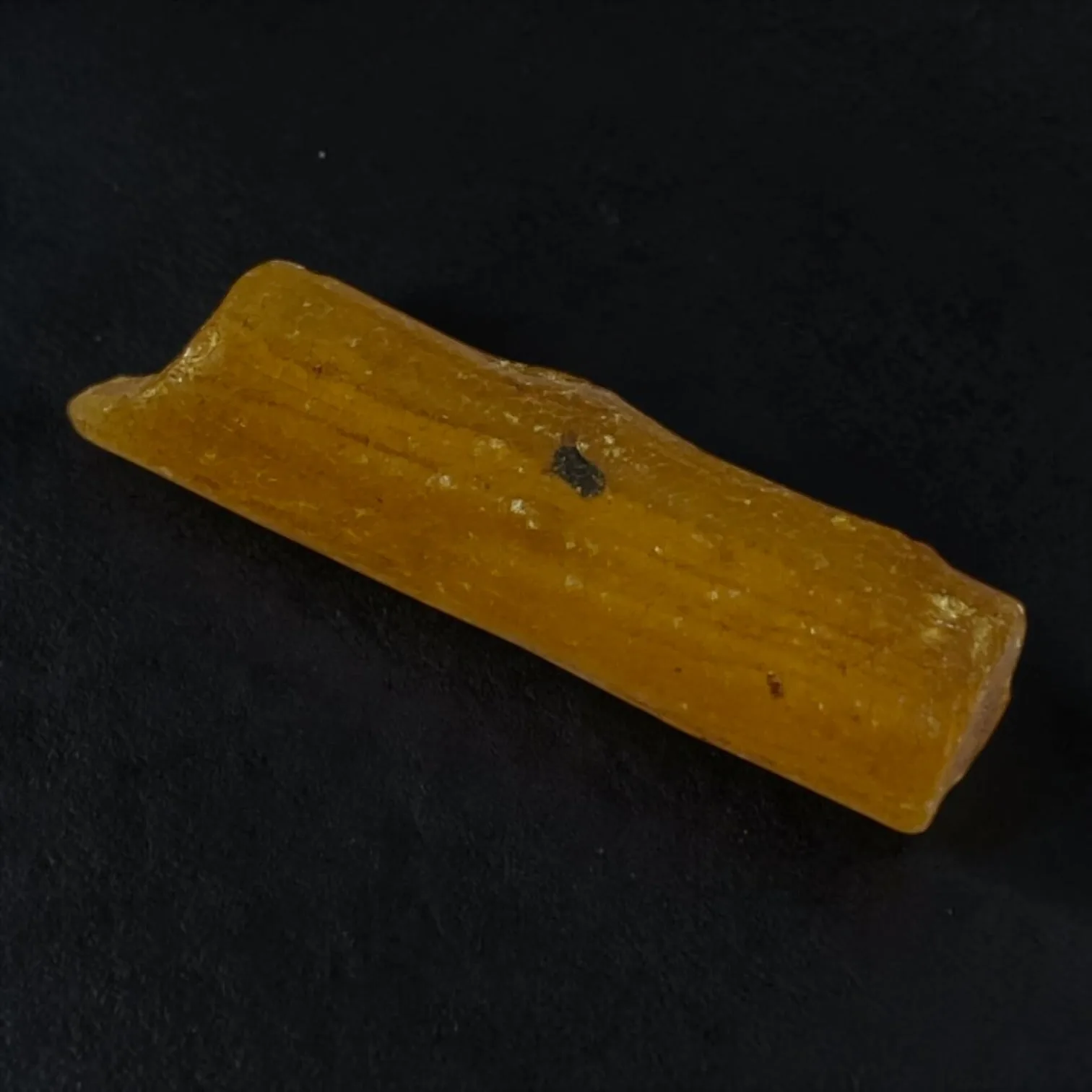Natural Amber - 18 Carat