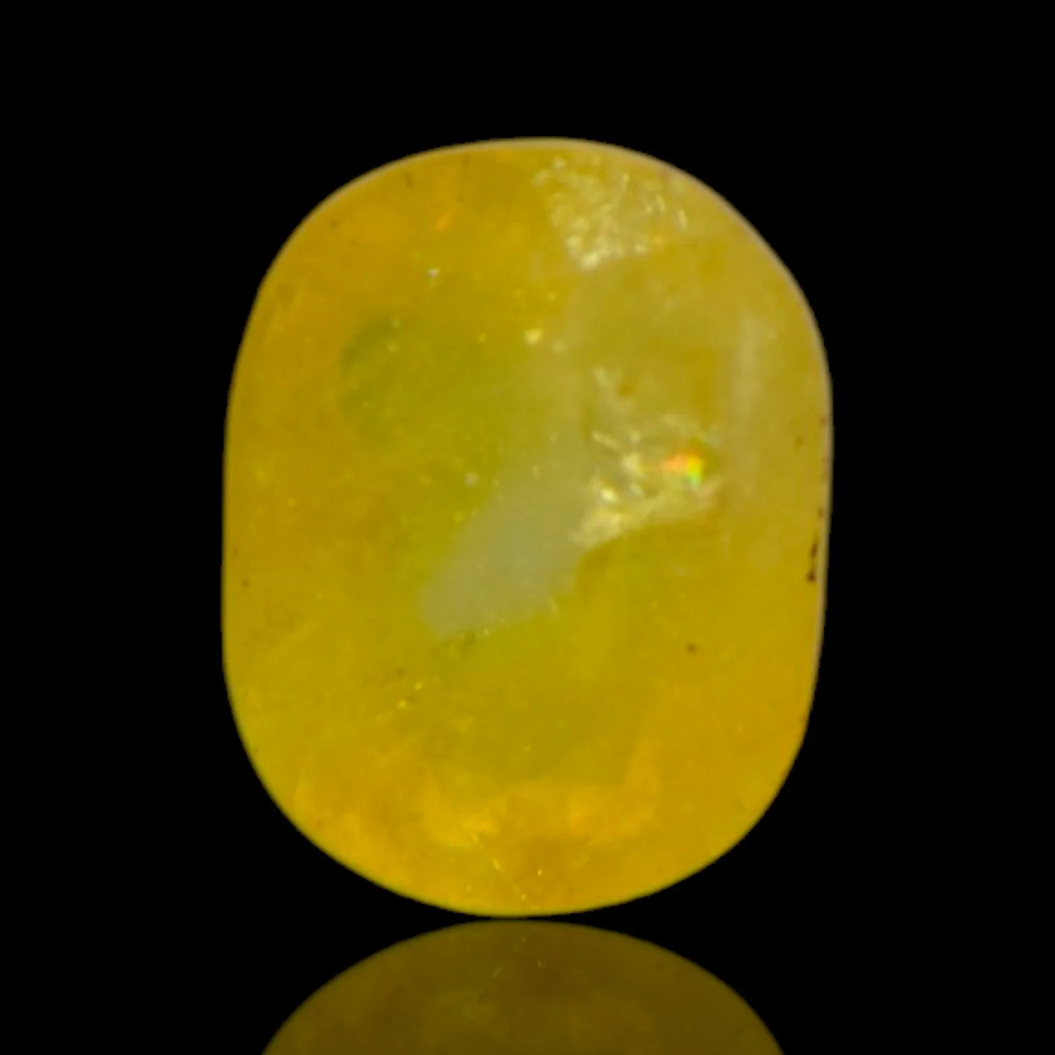 Yellow Sapphire - 8.29 Carat
