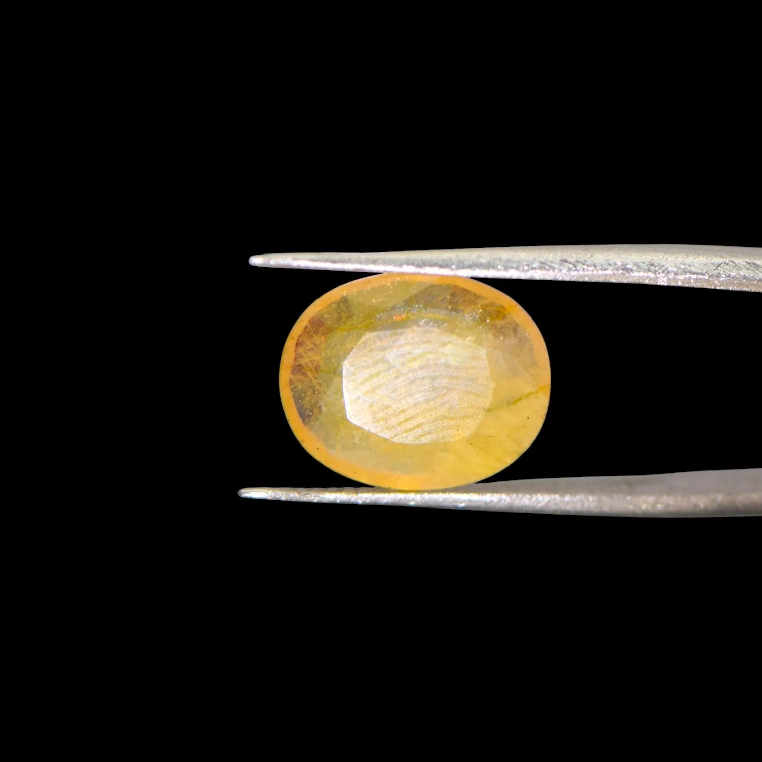 Yellow Sapphire - 5.39 Carat
