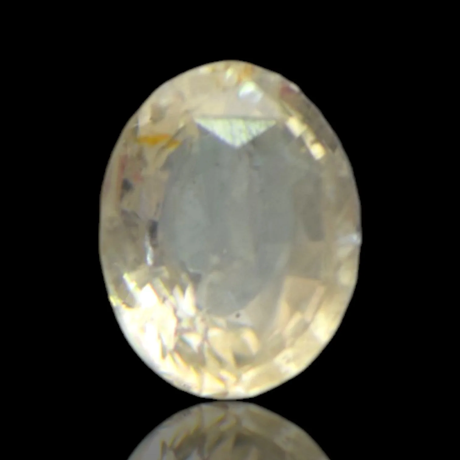 Yellow Sapphire - 5.68 Carat