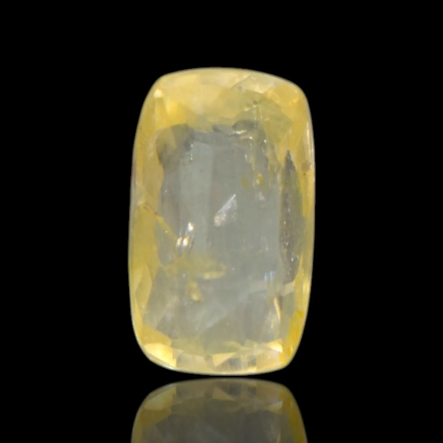 Yellow Sapphire - 6.62 Carat