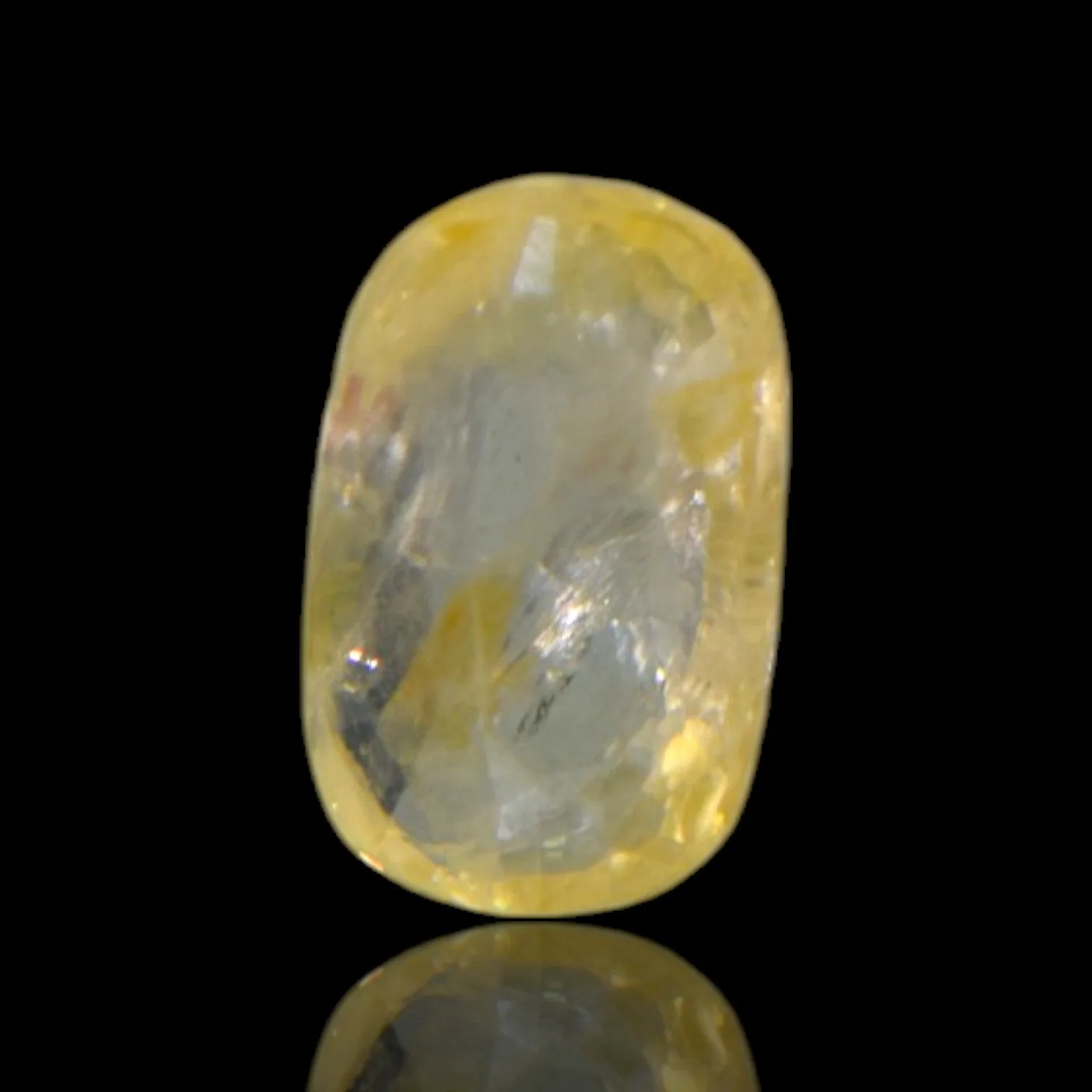 Yellow Sapphire - 4.08 Carat