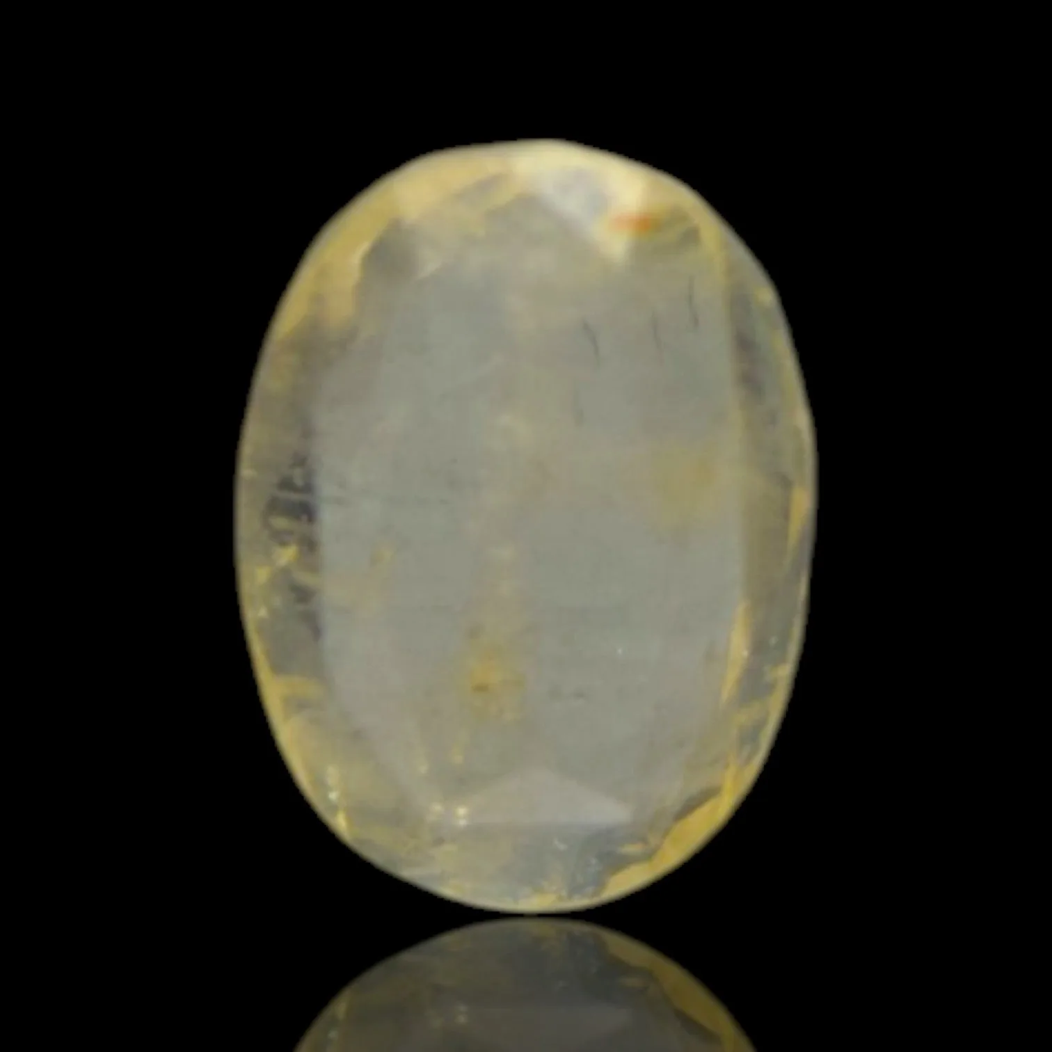 Yellow Sapphire - 4.67 Carat