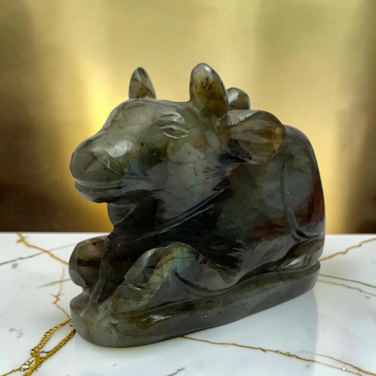 Labrodorite Nandi - ( 215 Gram )