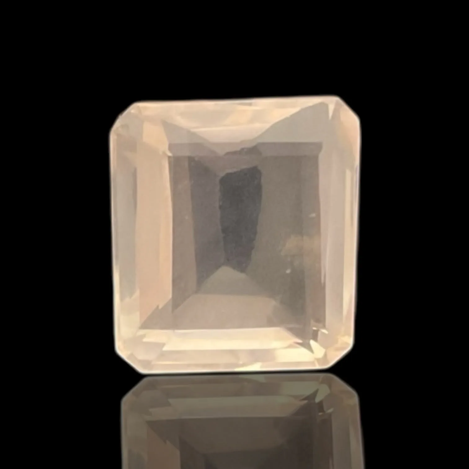 Rose Quartz - 14.5 Carat