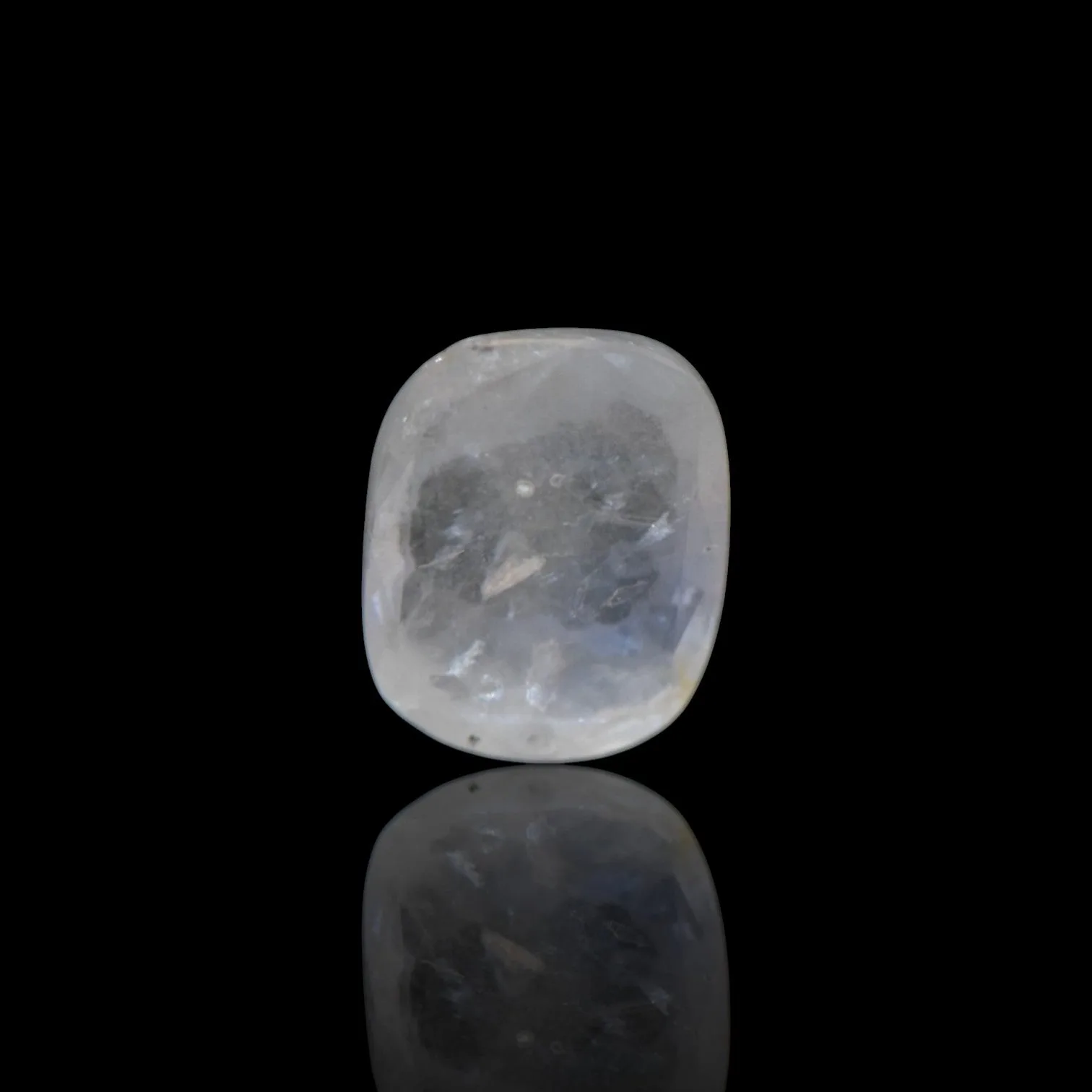 Blue Sapphire - 5.62 Carat