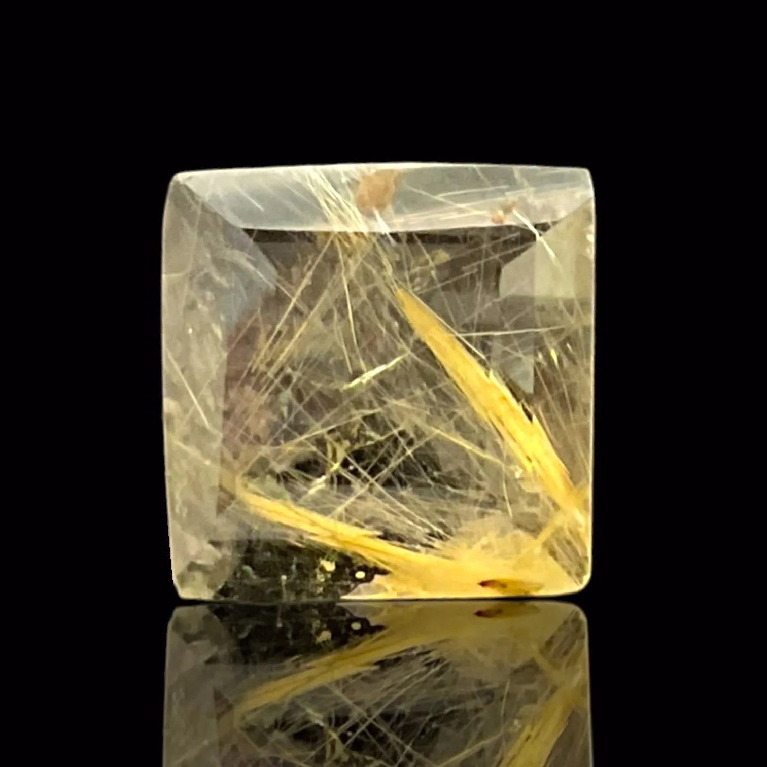 Golden Rutilated Quartz - 3.56 Carat