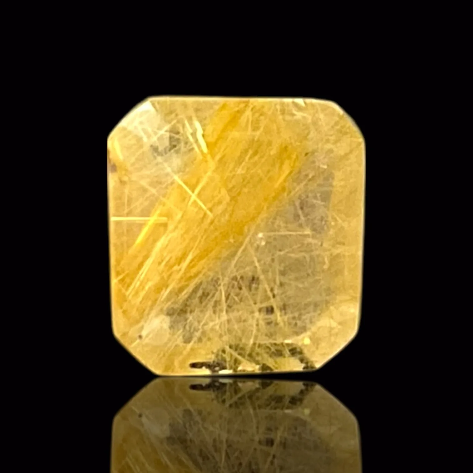 Golden Rutilated Quartz - 4.61 Carat