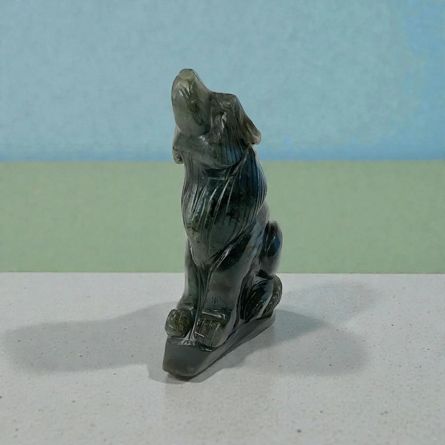Labrodorite Wolf