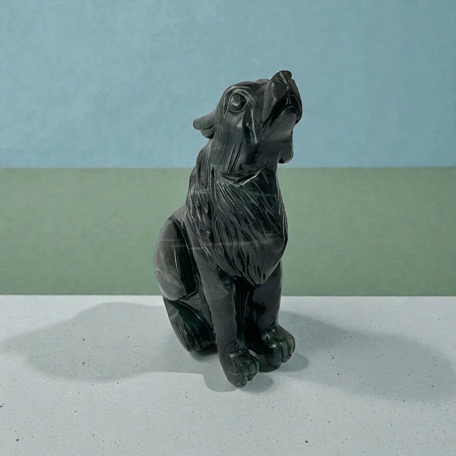 Labrodorite Wolf