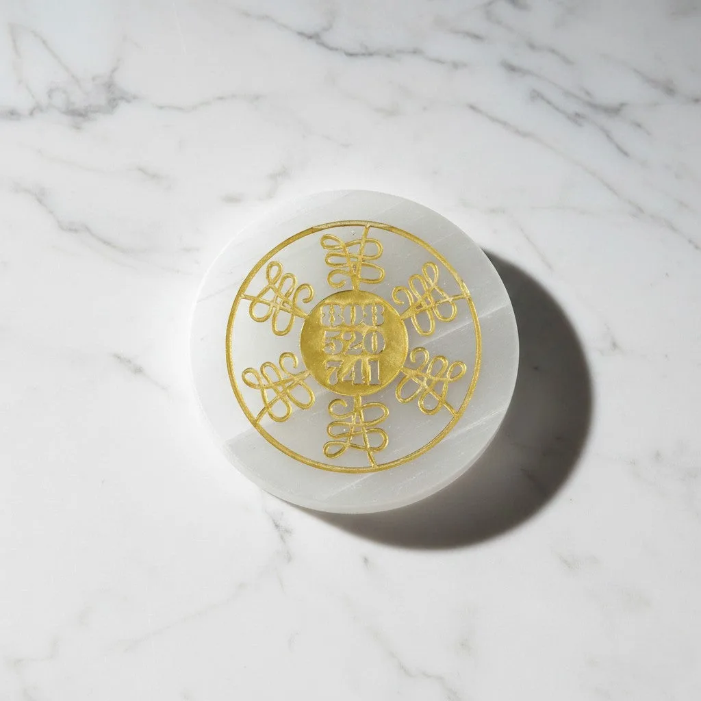 808 520 741 selenite Golden Circle plate