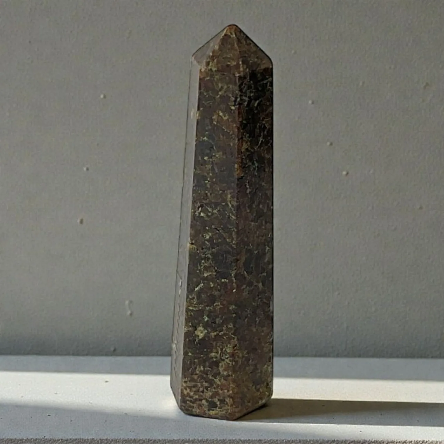 garnet pencil