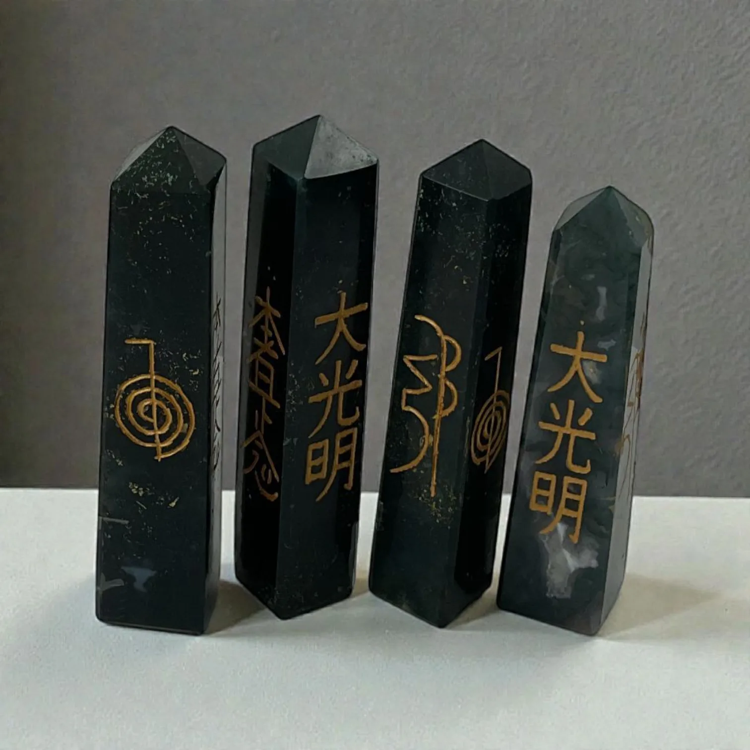 Mossagate pencil