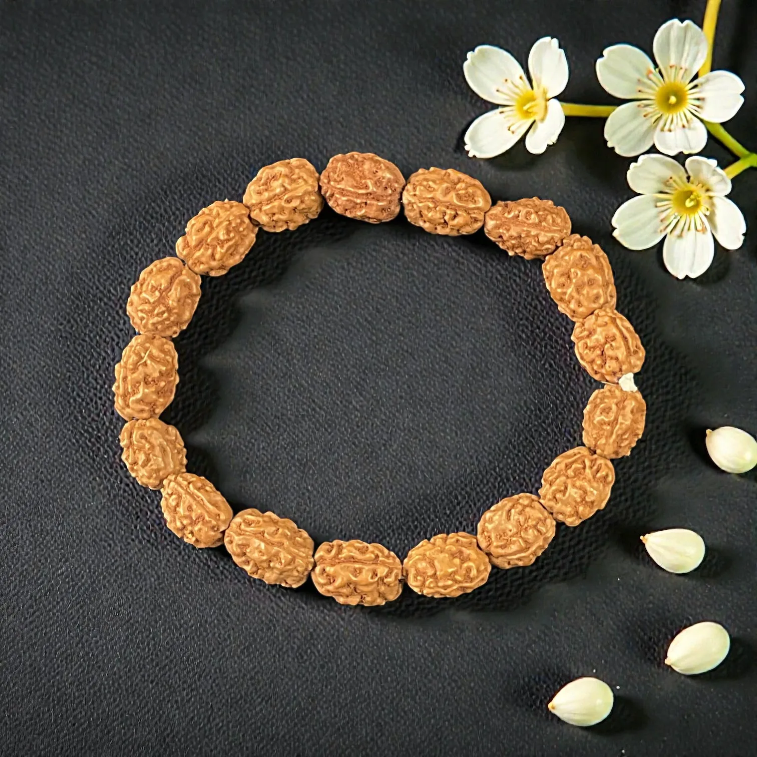 3 Mukhi Rudraksha Bracelet