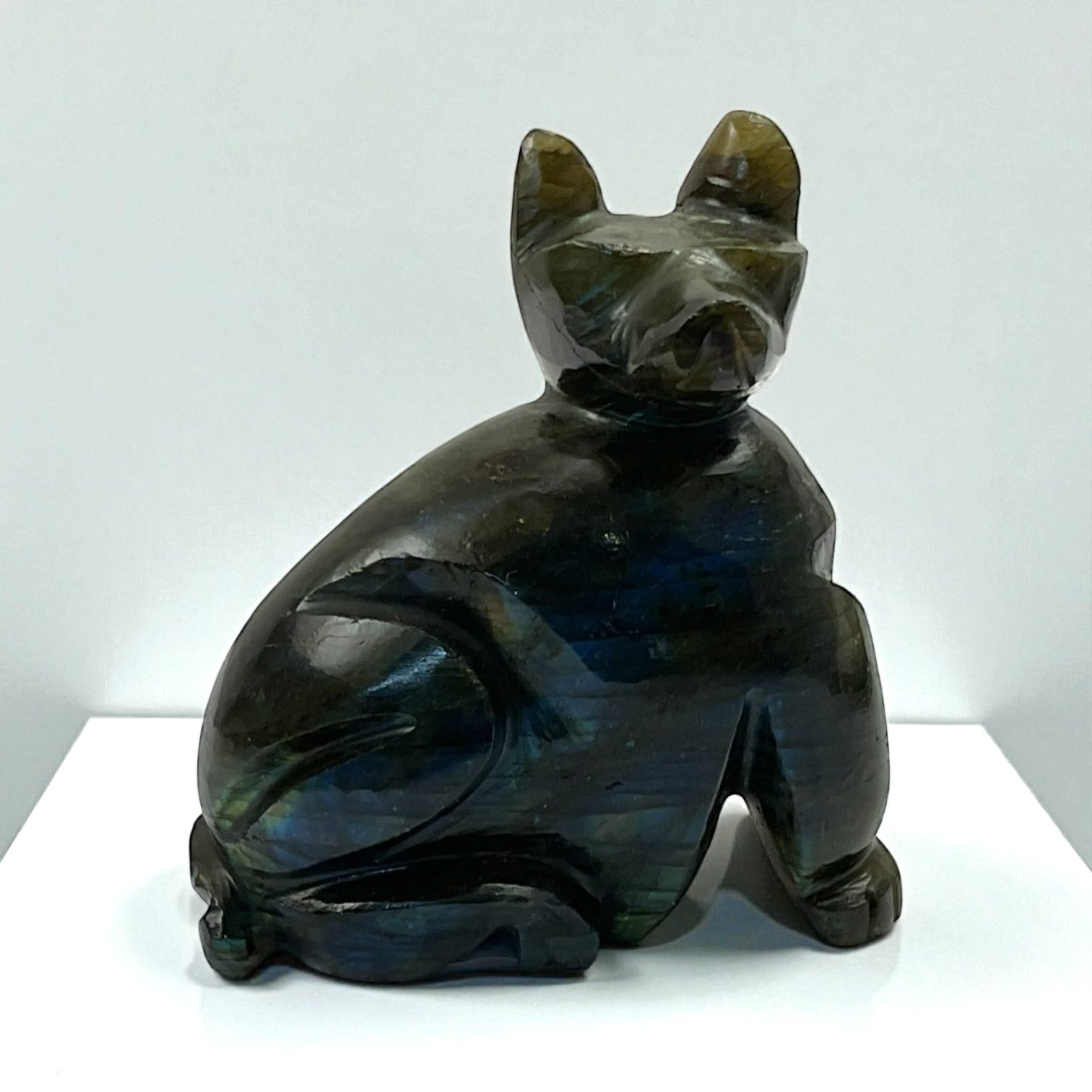 Labrodorite Animal
