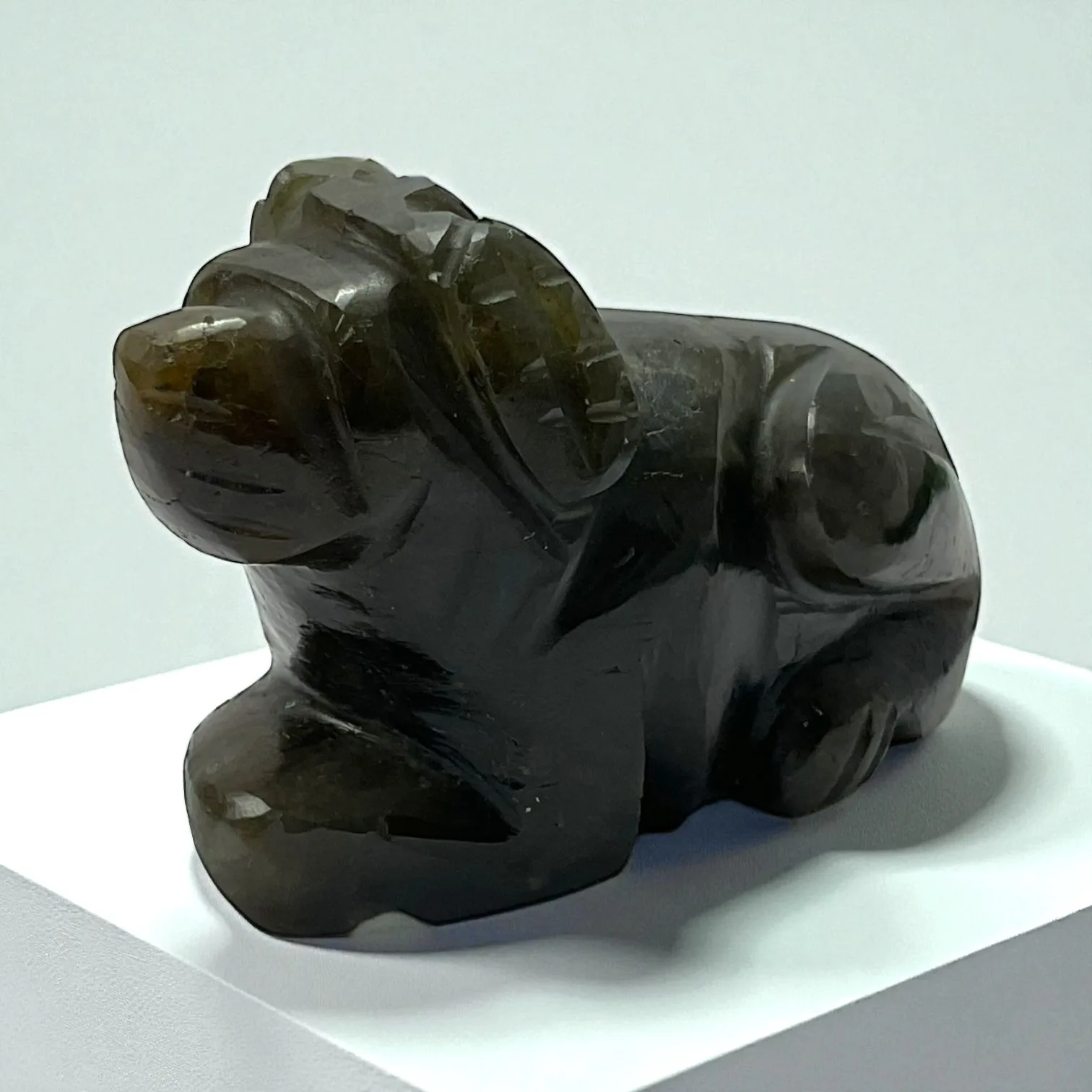 Labrodorite Animal