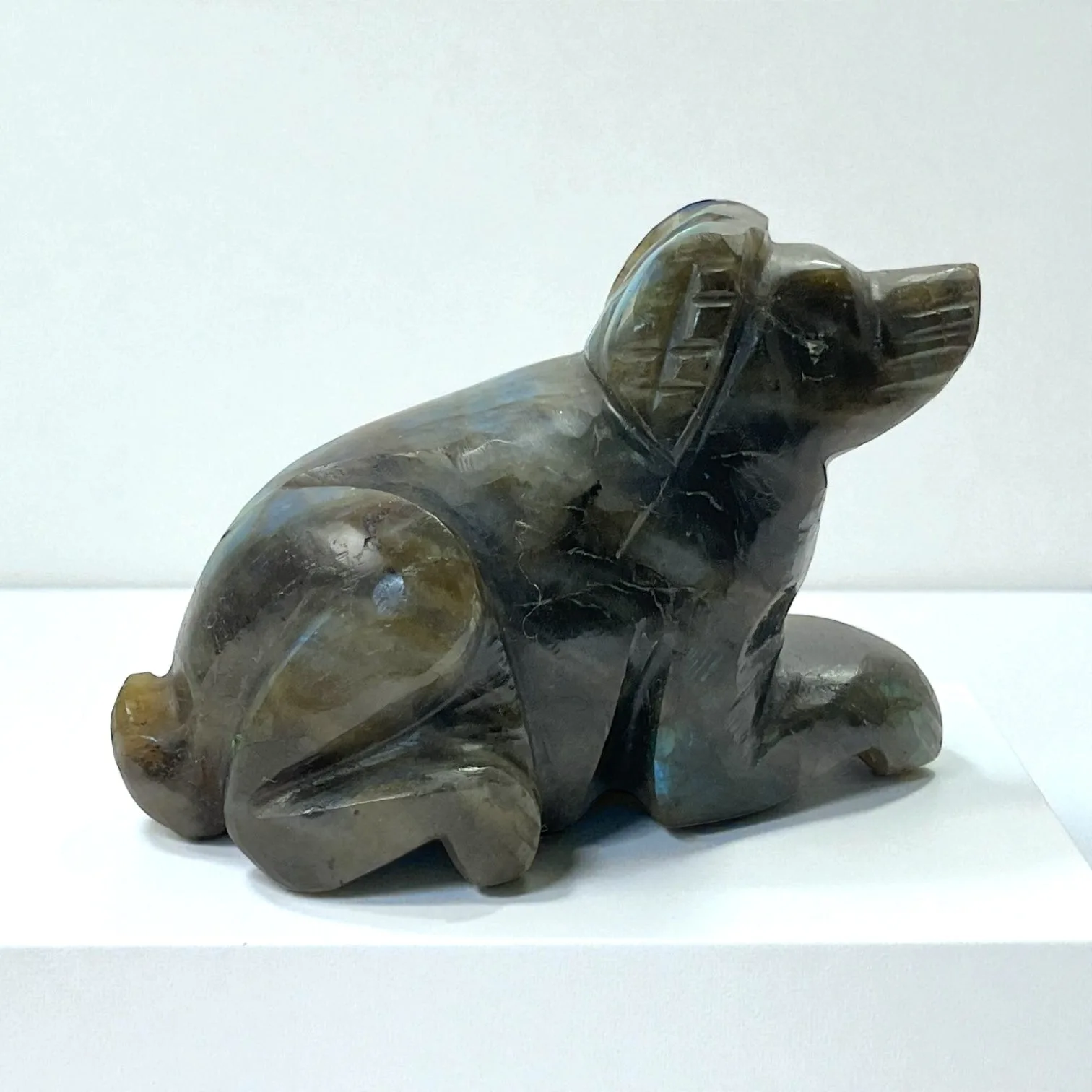 Labrodorite Animal