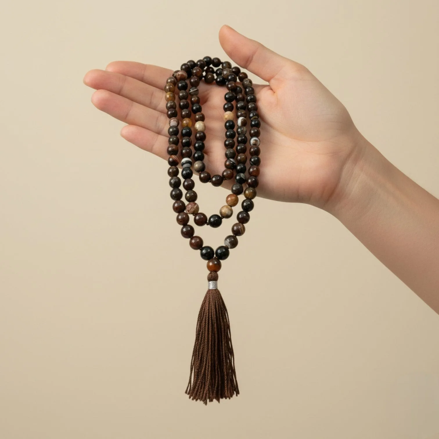 Bostwana Agate Mala (108 beads) 8 mm