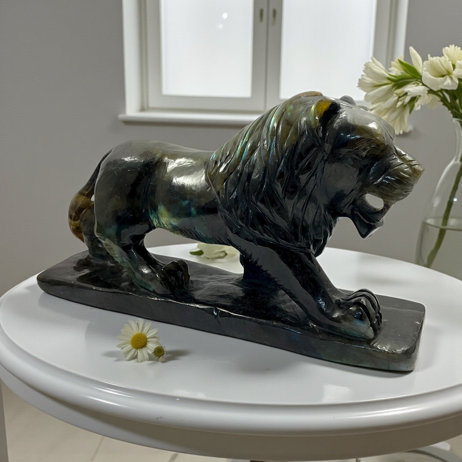 Labrodorite Lion