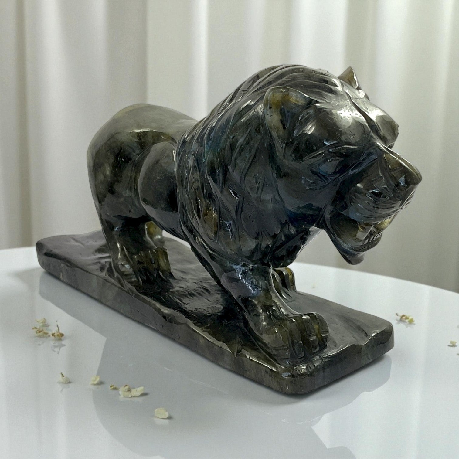 Labrodorite Lion