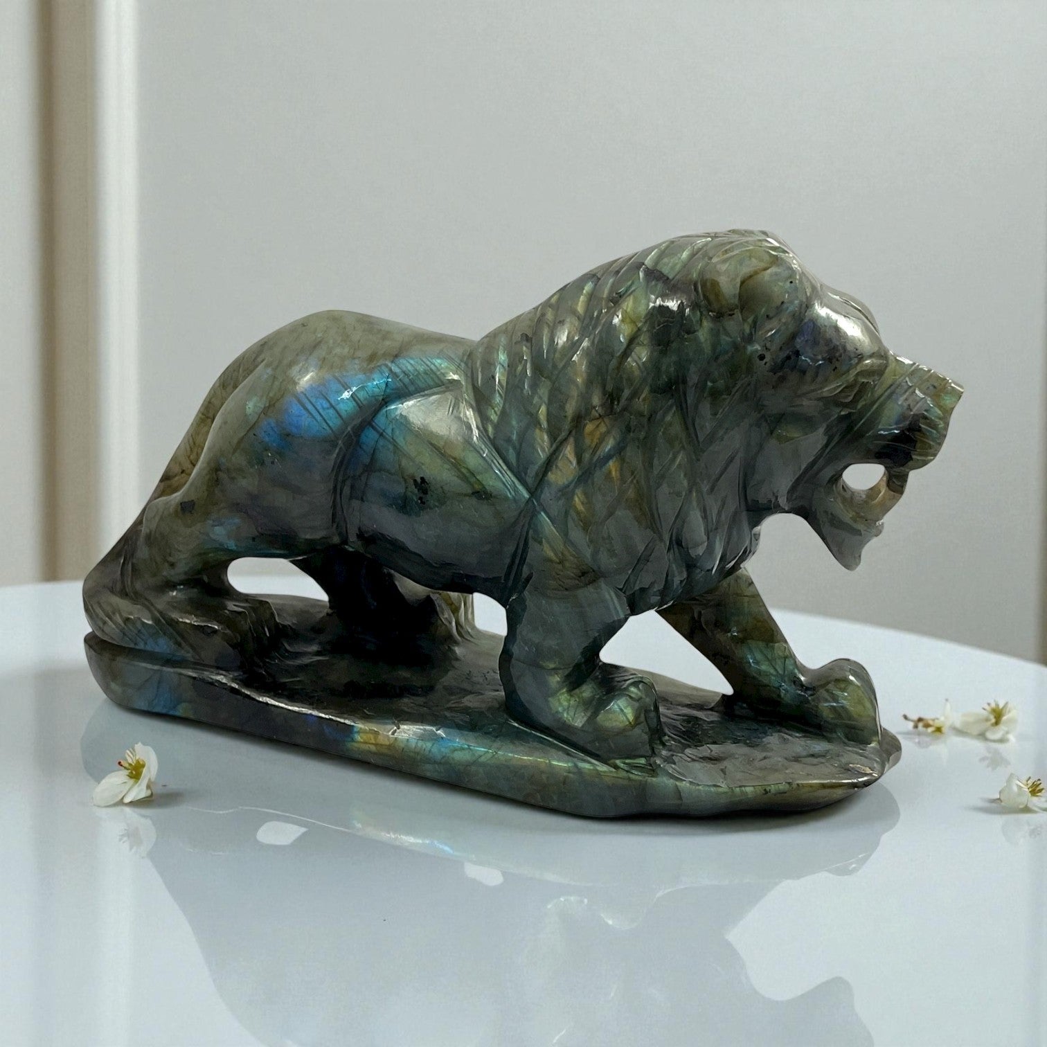 Labrodorite Lion