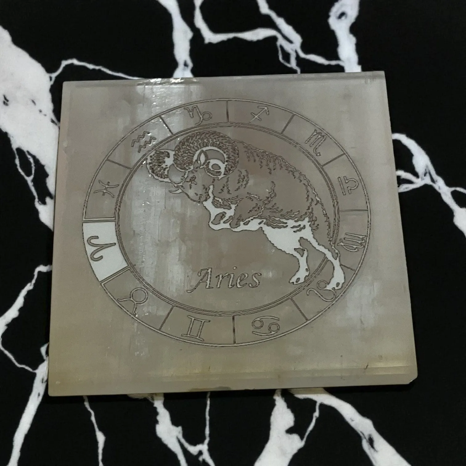 Selenite Square Charging  Plate