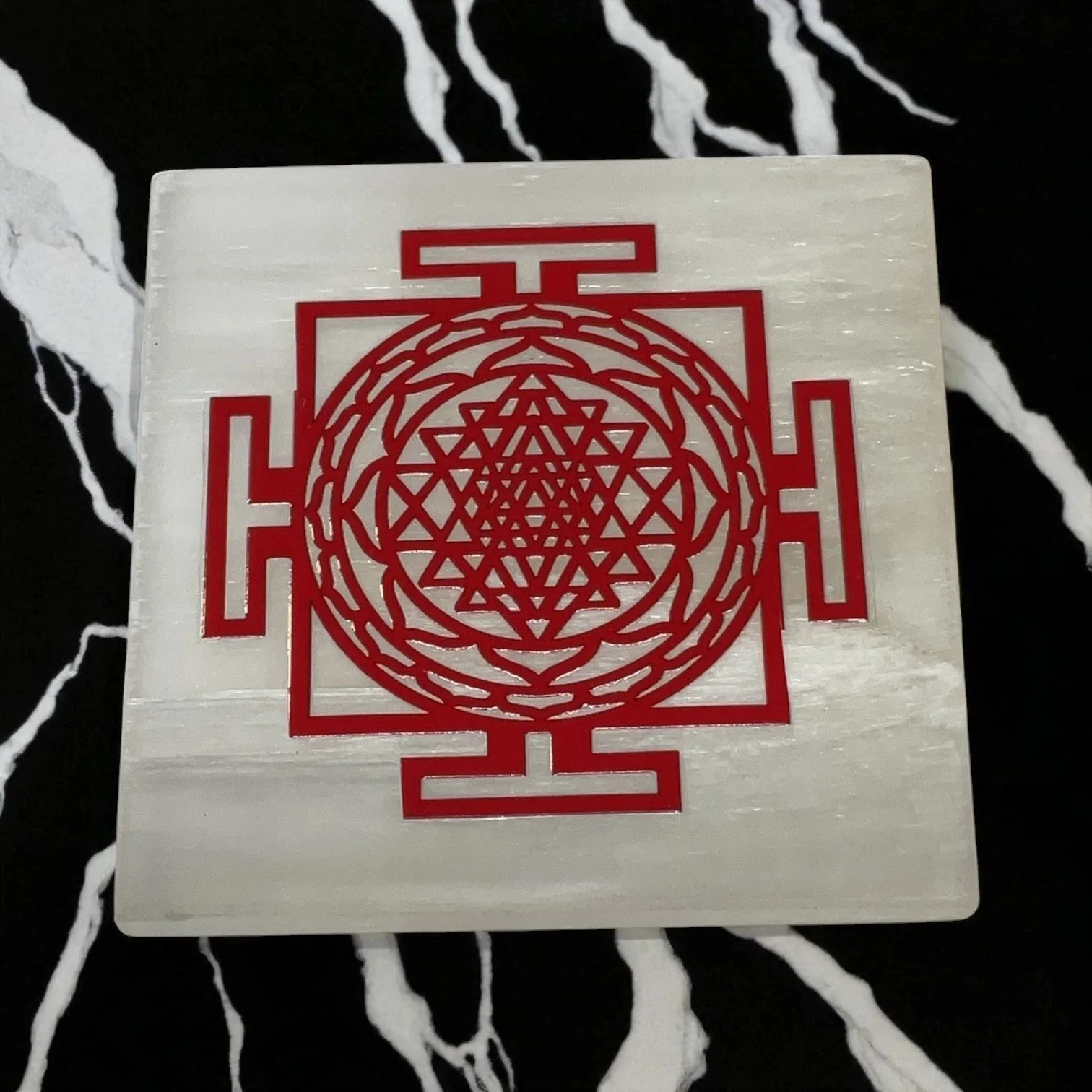 Selenite Square Charging  Plate