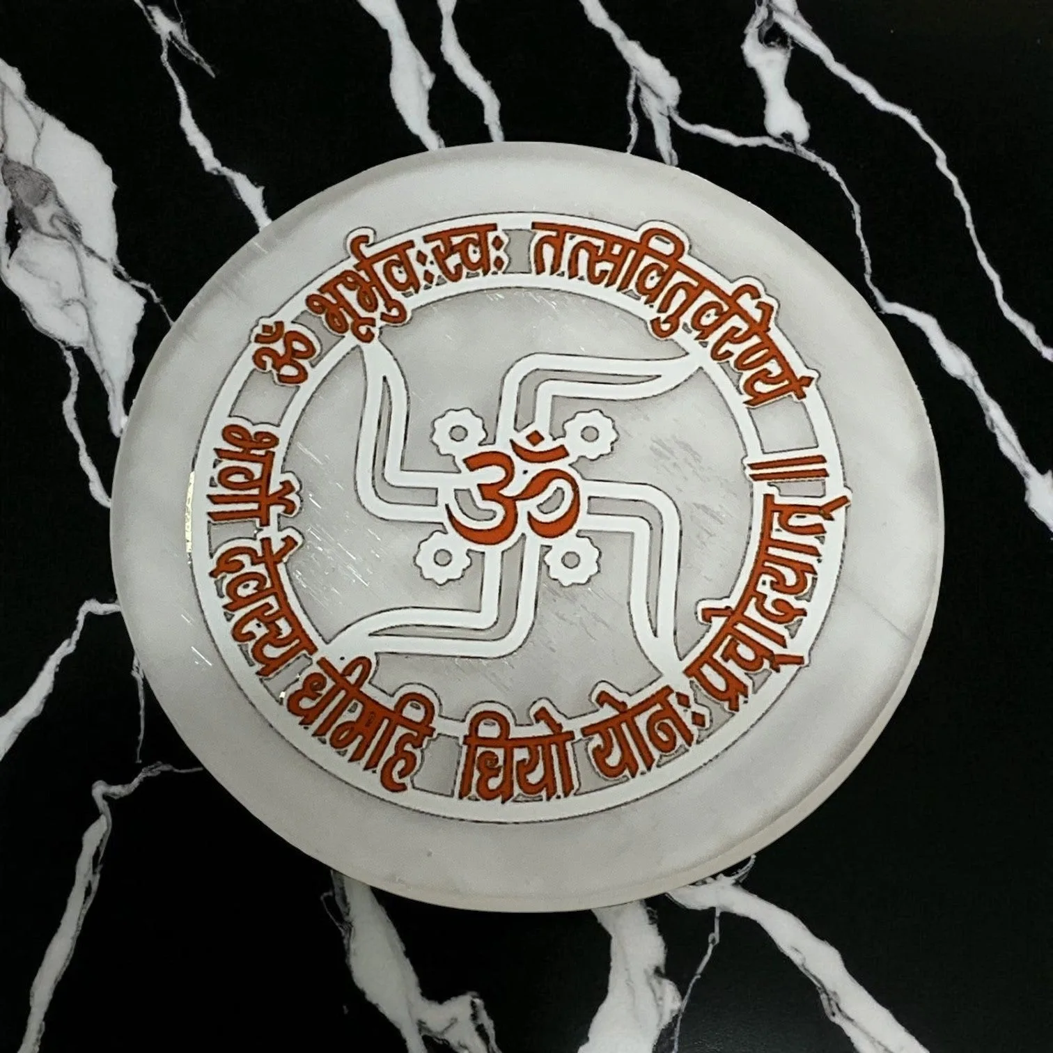 Selenite Round Charging Plate