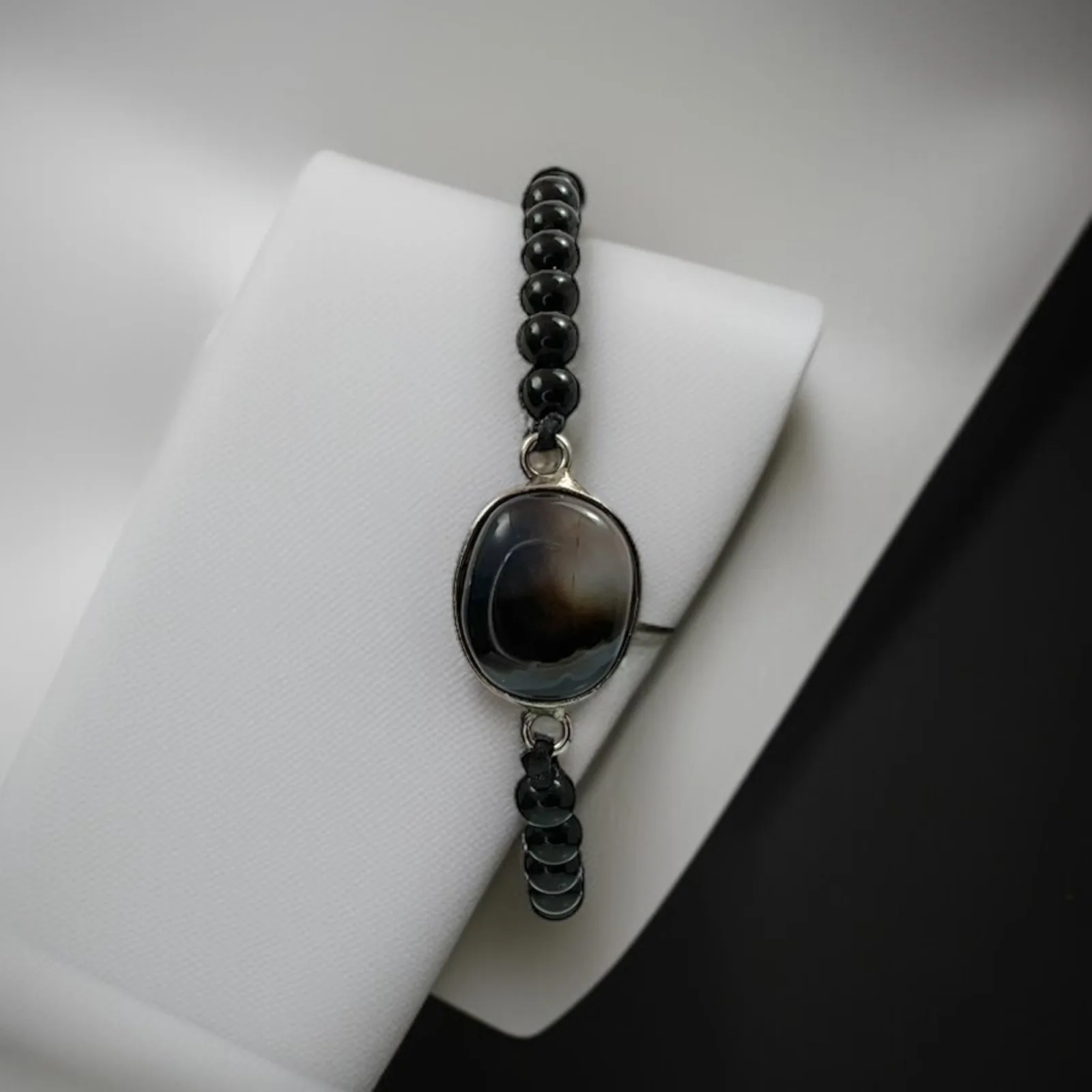 Sulemani Hakik & Black Agate Bracelet